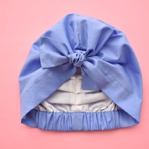 Chapéu Chemo Turban - forrado 100% seda ou algodão - acessório de cabelo feminino em tecido Cornflower Blue Liberty of London