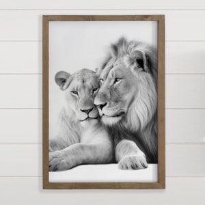 Lion et lionne - Art animalier sur toile - encadré