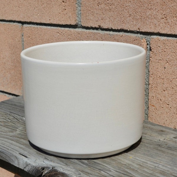 Vintage Gainey Ceramics Glossy White C-6 Cilindro Planter - LaVerne California Mid-Century Modern