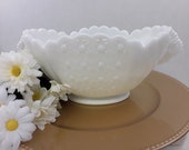 Fenton quot Daisy Button quot Milk Glass 9 quot Oval Bowl (1953-1959)