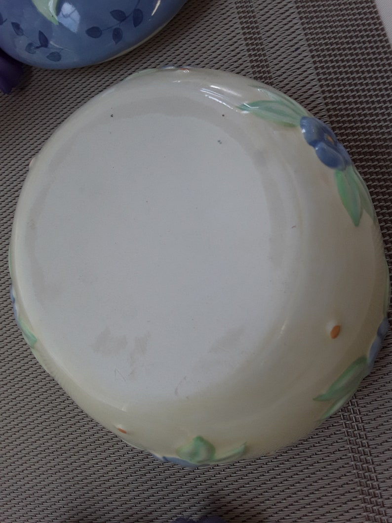 1999-Active Pfaltgraff Summer Breeze Deviled Egg Bowl