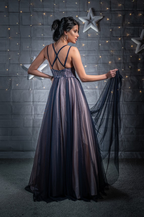20 beautiful Ankara long gown styles for trendy women in 2024 - Tuko.co.ke