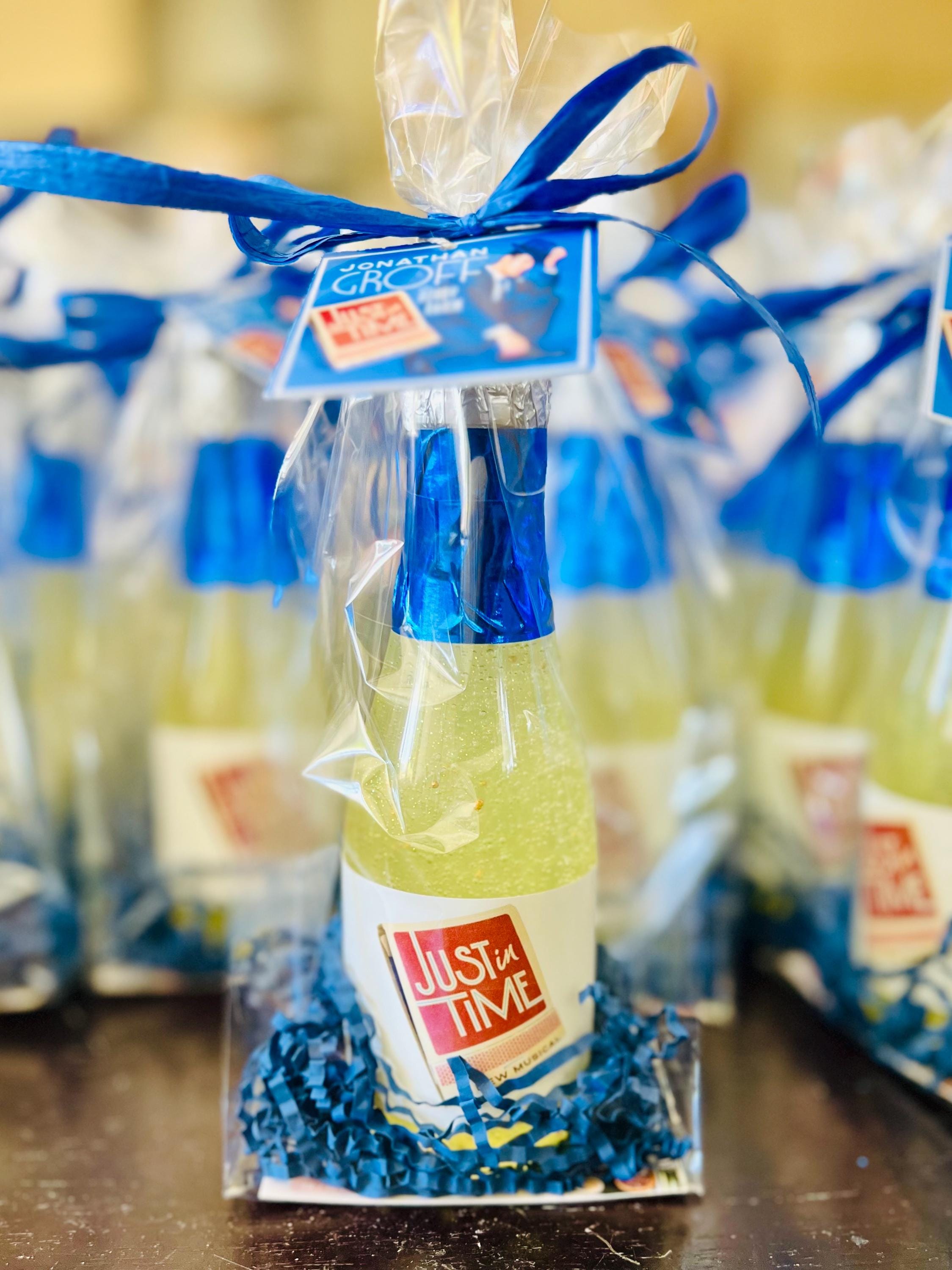 Custom Champagne Bottle Body Wash Favors: Bridal Shower, Weddings