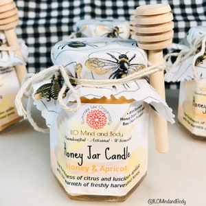 Honey Jar Candle made with Eco-Friendly Soy Wax / Honey-Apricot-Tobacco-Lemon Fragrances