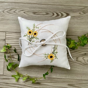 Wedding Ring Pillow || Ring Bearer Pillow Rustic || Sunflower Ring Bearer Pillow || Embroidered Wedding Pillow || Sunflowers ||Free Shipping