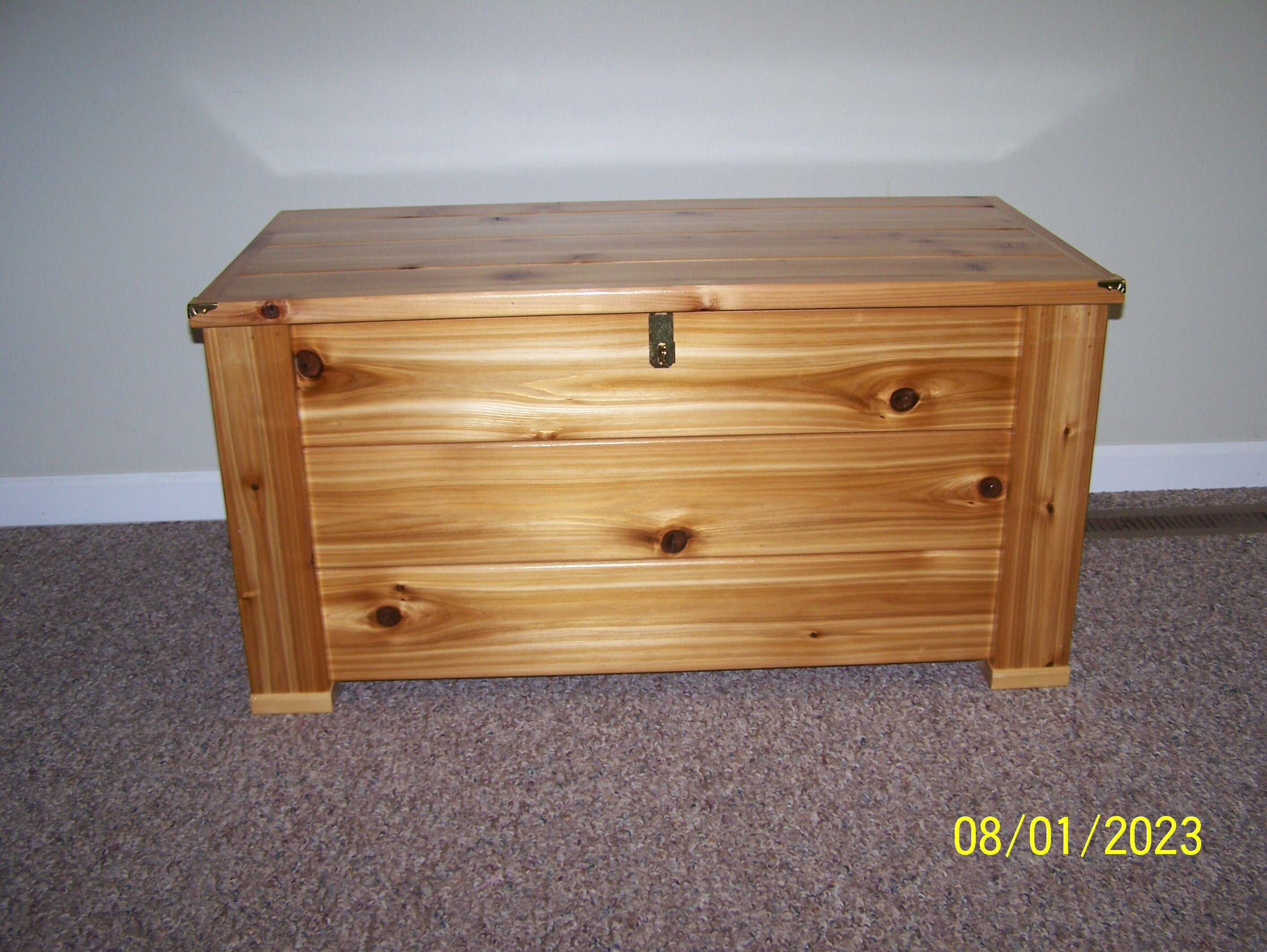 Knotty pine cedar chest deals