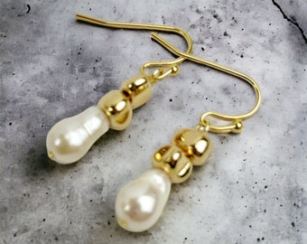 Golden Pebble Small Baroque Drop Earring