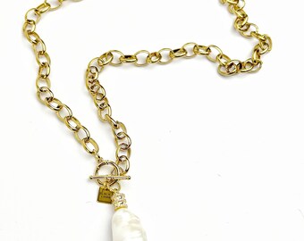 Baroque Pearl Gold Plated Chunky Fob Necklace. Free Shipping and Gift Wrapping.