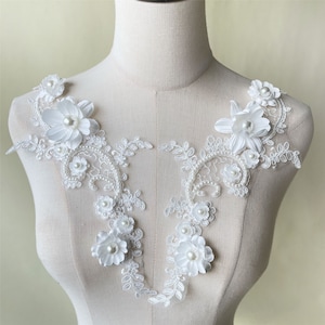 Ivory Embroidery Lace Applique 3D Floral Patches Appliques Lace Motif with Pearl Beads Sewing on Wedding Bridal Evening Dress Gown 1 Pair