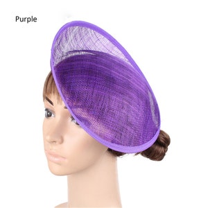 Bibi boutonné de forme ronde avec base de chapeau Sinamay, chapeau haut de forme pour chapellerie et fabrication de chapeaux 9,84 po. de diamètre purple