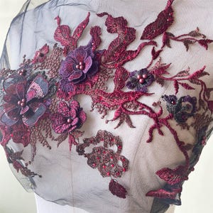 Floral Embroidery Lace Applique with Sequin Rhinestone Beads Sewing on Wedding Evening Dress Gown Burgundy 1 Piece
