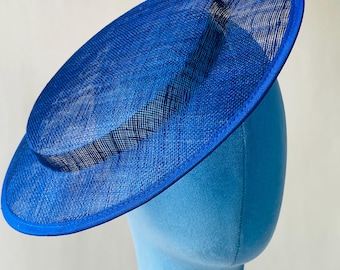 Runder Knopf Fascinator aus Sinamay für Hutmacherei & Hutmacher 31 cm Durchmesser