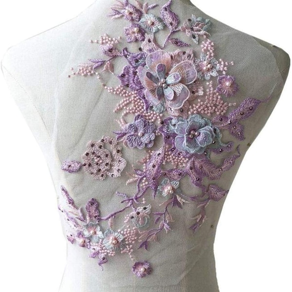 Applique en dentelle de broderie florale avec perles de strass de sequin couture sur robe de soirée de mariage robe pourpre 1 pièce