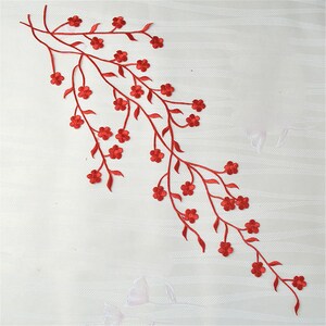 Plum Embroidery Lace Applique Floral Patches Appliques Motif Iron on Wedding Bridal Evening Dress Gown Hat 1 Piece Red