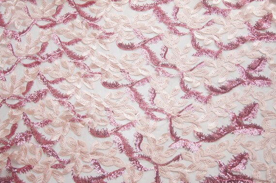 Robe de mariage Vintage broderie Sequin dentelle tissu passementerie passementerie tissu matériaux maille DIY en rose danse Costume 51 pouces Largeur vendu par 1/2 yard 3b2cee Robe de mariage Vintage broderie Sequin dentelle tissu passementerie passementerie tissu matériaux maille DIY en rose danse Costume 51 pouces Largeur vendu par 1/2 yard 3b2cee