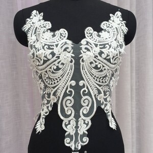 Off blanco pesado perlas bordado encaje aplique motivo materiales flor encaje parche con lentejuelas en novia vestido de novia vestido falda 1 PC