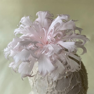 Rosa Blumenstrauß Perlen Blumen Montierung Millinery Coque Gans Federn Mütze DIY Hochzeit Accessoires 1 Stück