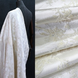 Pink High- end Jacquard Fabric Polyeter Brocade Emboss Damask for Haute Couture Costume Design Sold by 1 Yard