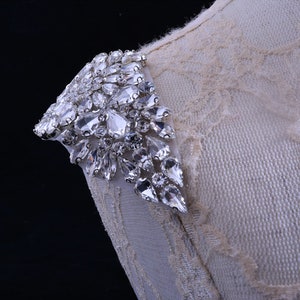 Bling Silver Crystal Rhinestone Applique Diamante Appliques Sash Belt DIY Iron Glue on Bridal Wedding Bridesmaids Dress Gown 1 Piece