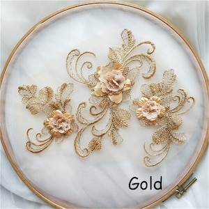 3D Flower Embroidery Lace Applique Motif Materials Blossom Floral Lace Patch with Sewing on Bridal Wedding Dress Evening Dress Tutu 1 Piece