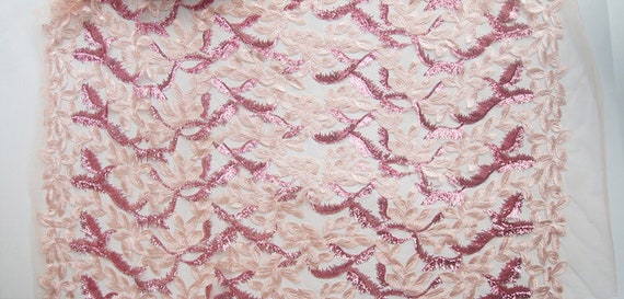 Robe de mariage Vintage broderie Sequin dentelle tissu passementerie passementerie tissu matériaux maille DIY en rose danse Costume 51 pouces Largeur vendu par 1/2 yard 3b2cee Robe de mariage Vintage broderie Sequin dentelle tissu passementerie passementerie tissu matériaux maille DIY en rose danse Costume 51 pouces Largeur vendu par 1/2 yard 3b2cee