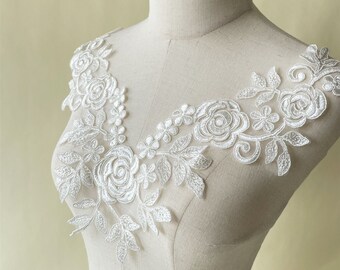 Off White V Neck Lace Applique Trims Materials Corded Embroidery Lace Applique Bridal Lace Motif 1 Piece