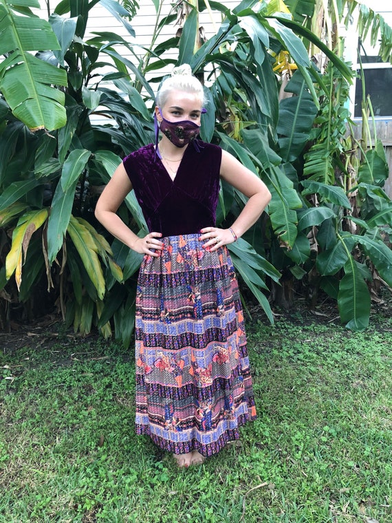 Maximum Glamour Vintage 70's Hostess Dress