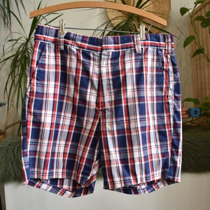 60s Madras Plaid Bermuda Shorts // 1960s Mod Preppy Colorful Bright Indian Cotton Beach Pool Cabana Rockabilly Above Knee RWB // 34 Waist