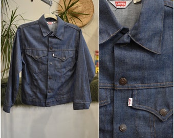 1970s Levi's Western Jean Jacket w Snap Buttons // Early 70s Levi Strauss Cowboy Yoked Denim Jacket // Unisex XS S