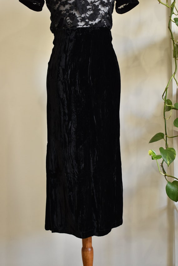 Vintage 80s Norma Kamali Black Crushed Velvet Mid… - image 3