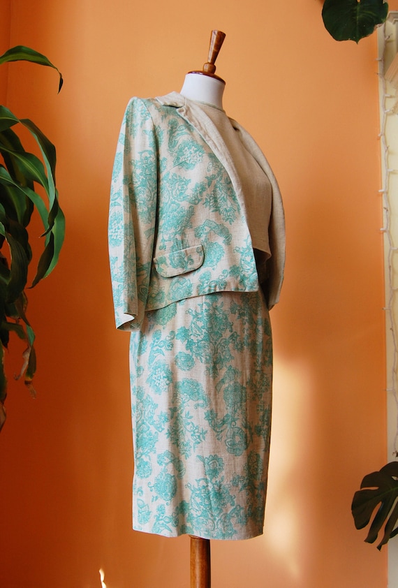40s Linen 3 Piece Skirt Suit w Aqua Floral Design… - image 5