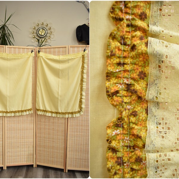 70s Yellow Ruffle Calico and Lace Trim Cafe Kitchen Curtains Set // Dining Room Retro Mod Pastel Window Treatment // 2 Sets of 2