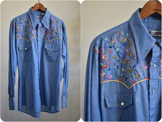 Vintage 1970s Embroidered Western Shirt w Pearl Snaps & Dagger | Etsy