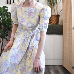 80s Laura Ashley Ruffle Puff Sleeves Princess Bodice Yellow Graphic Floral Midi Dress 1980s Flower Print Romantic Party Event Dress Pockets