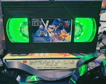 Retro VHS-lamp, Star Wars Return of the Jedi. Nachtlampje Prachtig verzamelobject, topkwaliteit! Geweldig cadeau-idee voor elke filmfan, Man Cave-idee