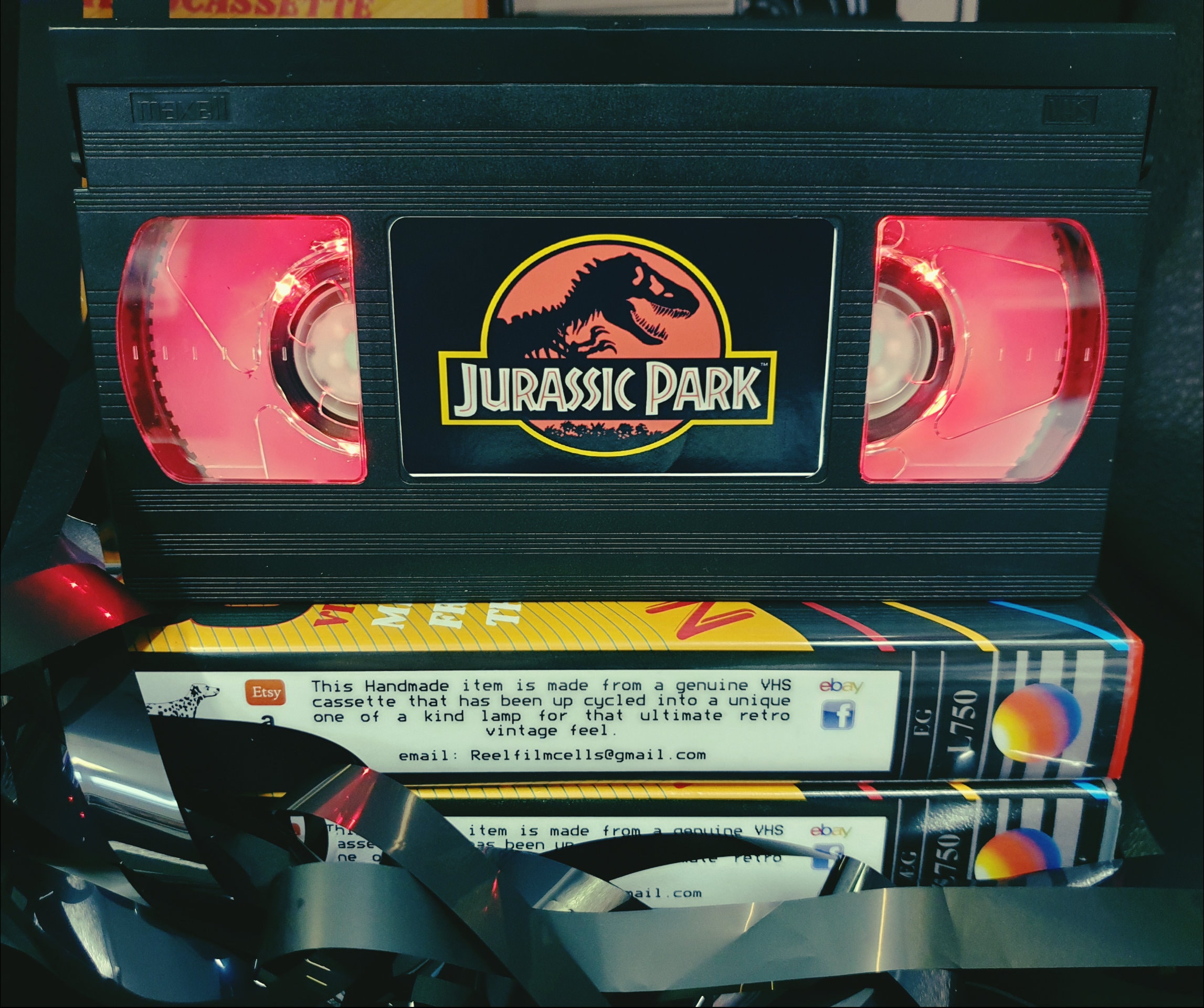 Retro VHS Lamp,Jurassic Park,Top Quality!Amazing Gift For Any Movie Fan,Man Cave Ideas! Stunning Collectible S1