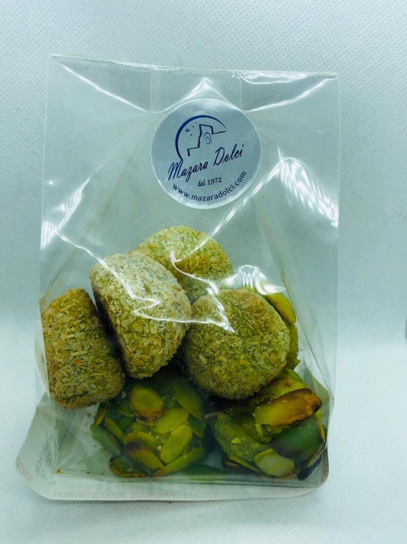 Almond sweets with Pistachio 100% Sicily Sweets Artisan Biscuits 1 kg image 3