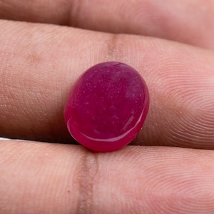 Natürlicher Rubin 8,52 Ct Cabochon | Zertifizierter roter Edelstein | Oval Rubin Cabochon | 12,8 × 10,9 mm
