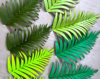 Green Paper Palm Leaves: Tropical Decor, 8x10 Inch (Set of 26)