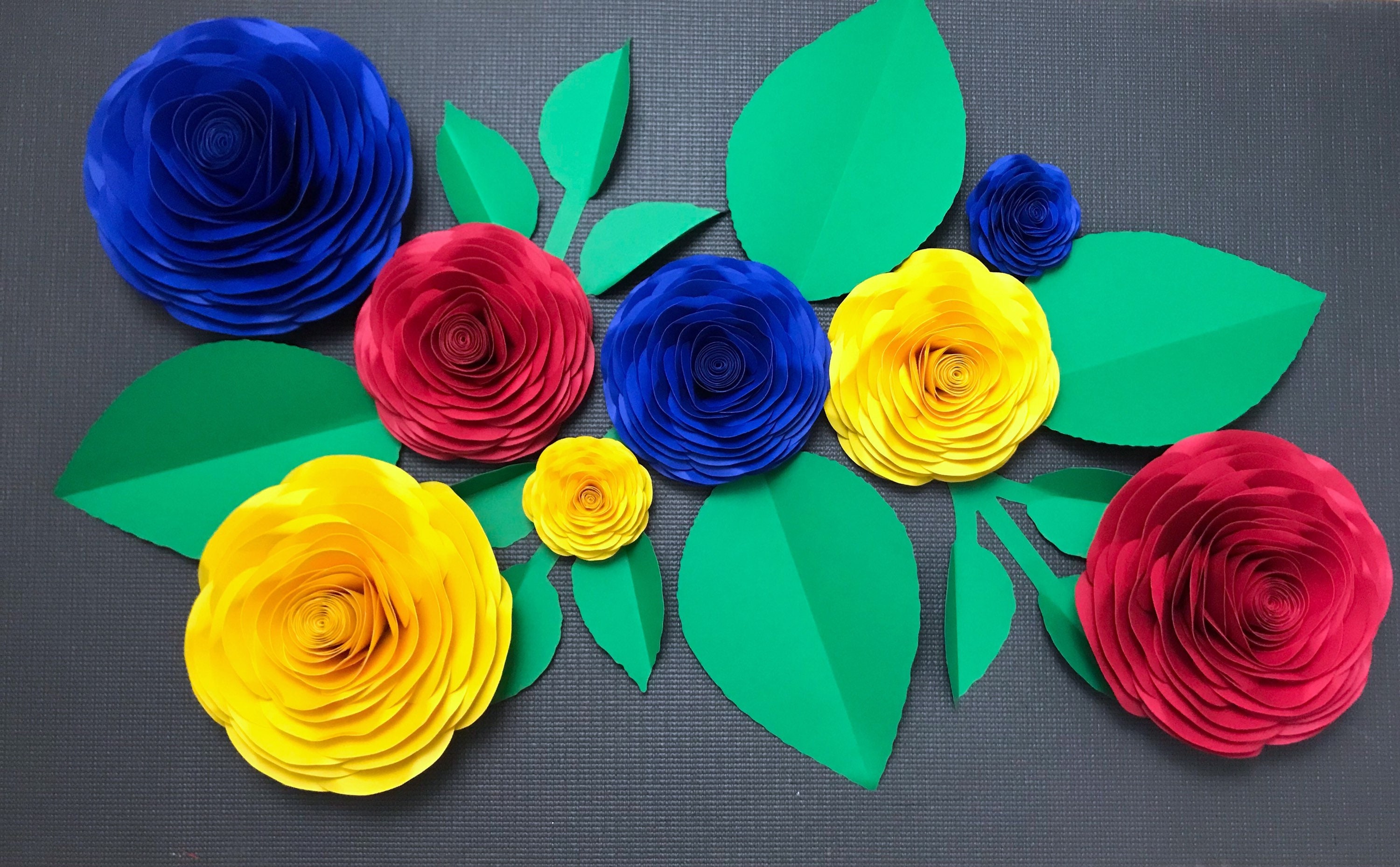 Snow White Flowers Beauty and the Beast Flowers Small and Large Roses on Paper Paper Flower Centerpiece