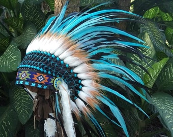 Réplique de coiffe indienne de chef de plumes de commande personnalisée, costume de style amérindien, chapeau de bonnet de guerre fait à la main, style de coiffe indienne bleue