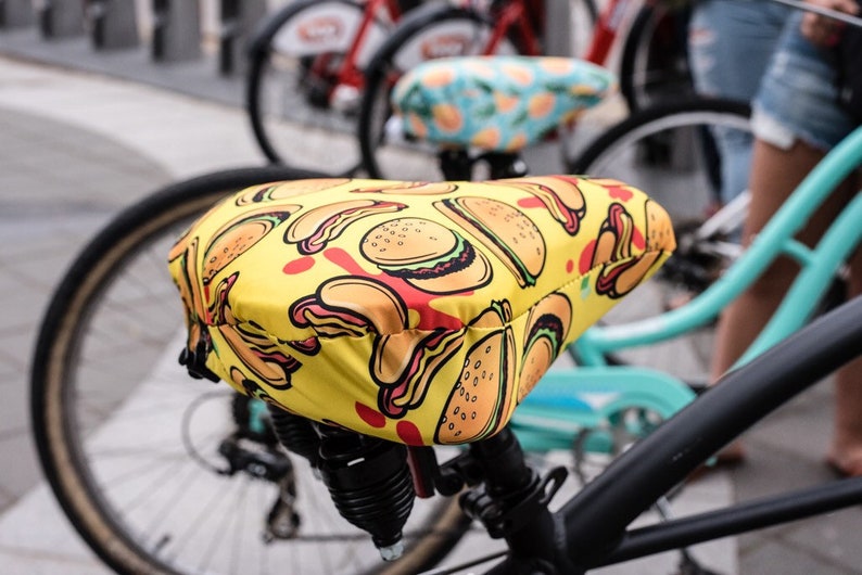 Cushy Bike Seat Cover Saddle With Hotdog Image 0
