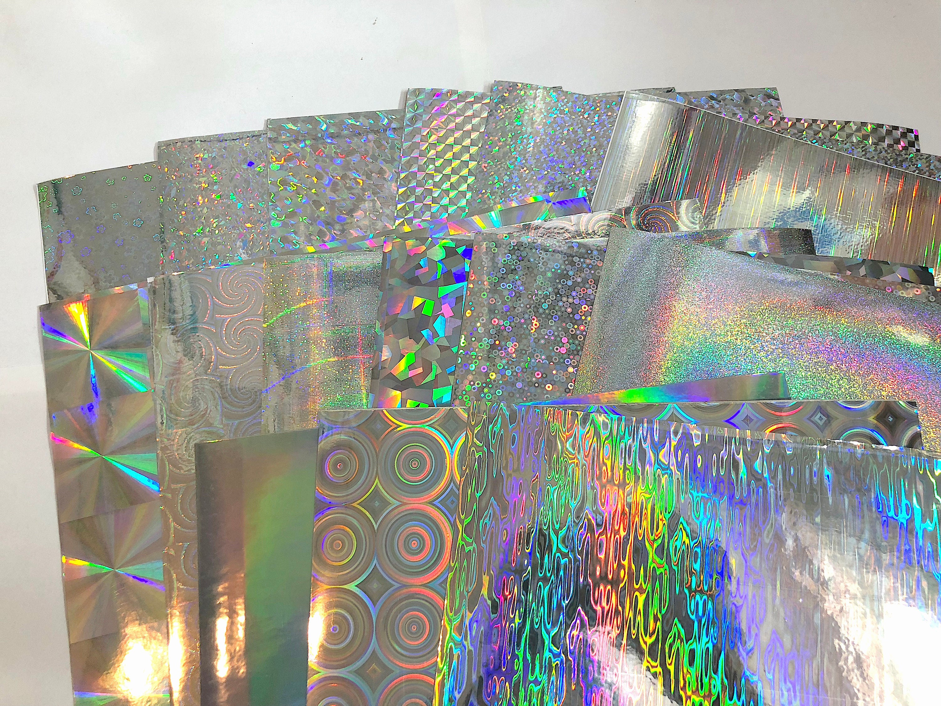 Crumpled Holographic Film Pattern