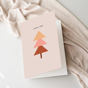 Jolie carte de Noël dessinée à la main avec de charmants gribouillis | Papeterie des Fêtes | Blanc à l'intérieur | Une salutation festive parfaite pour un cadeau de Noël