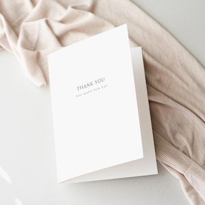 vous avez fait notre carte de remerciement | Merci de mariage plié | Carte de remerciement élégante 5 x 7 avec enveloppe | Papeterie de mariage minimaliste