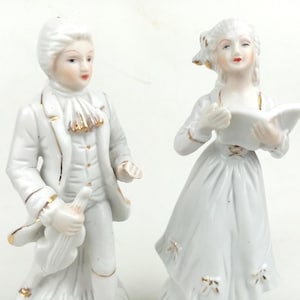 Vintage Regency Era Colonial Musician Couple, Figurine Blue & White Porcelain, Figure Set Romantic, Royal Courtier Victorian Statuette