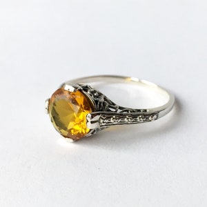Antique Citrine Ring // Size 6. Solid Sterling Silver, Retro Art Deco. Estate Silver Filigree. Vintage Yellow Stone Rings. November