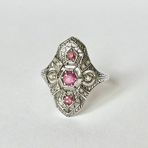 Antique Ruby Filigree Ring // Genuine Ruby. Solid Sterling Silver. July Birthstone. 1920s Estate Jewelry. Seed Pearl Ring. Vintage Filigree
