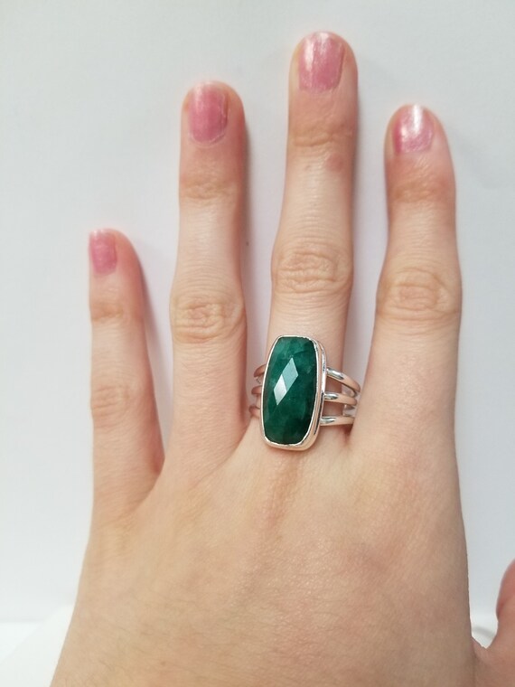 Vintage Emerald Ring // Solid 925 Sterling Silver… - image 4