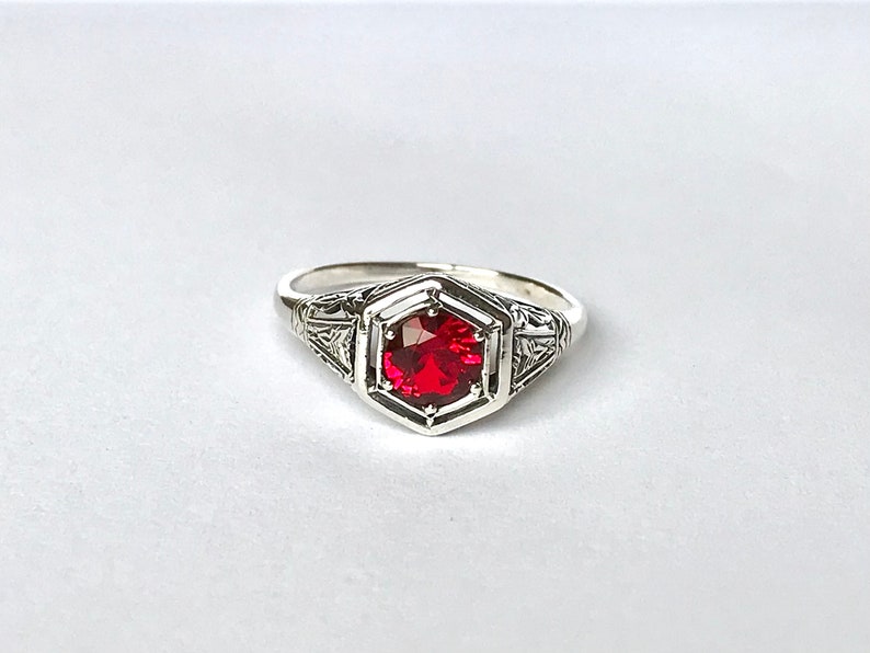 RESERVED Antique Ruby CZ Ring // Solid Sterling Silver Size 9 Rings. Estate Filigree Carved Silver, Hexagon Ruby Red Ring. 1 Carat Ruby image 2